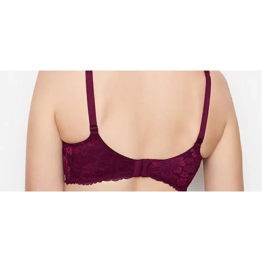 Victoria’s Secret lace wing wireless bra 38DDD in ￼ burgundy/Wine color